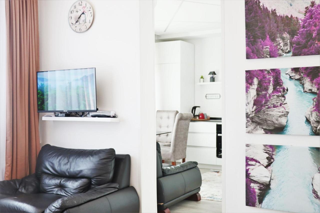 Cozy Apartment In Pristina Buitenkant foto